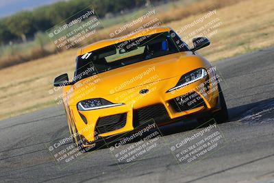 media/Sep-17-2023-Speed Ventures (Sun) [[7e780ba612]]/Red/Session 1 (Grapevine)/